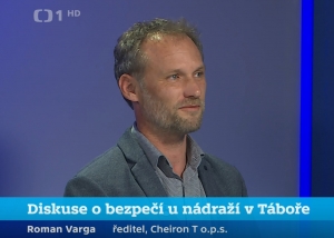 Česká televize (Události v regionech): Ředitel Cheironu Roman Varga o bezpečí u nádraží v Táboře