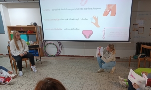 Tisková zpráva: Darované menstruační pomůcky pomáhají našim klientkám