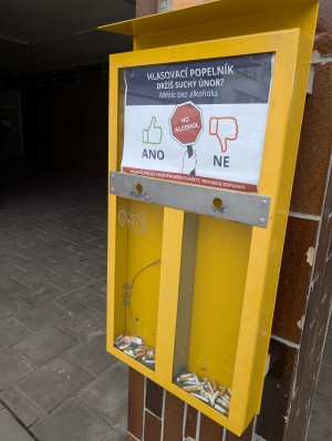 Táborský deník: Hlasovací popelník u Bejváku bude opět v centru dění